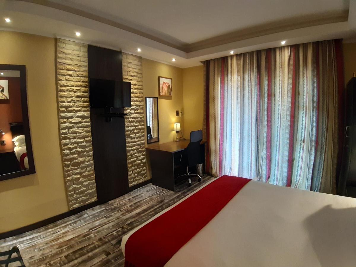 Citystay Ladybrand Extérieur photo