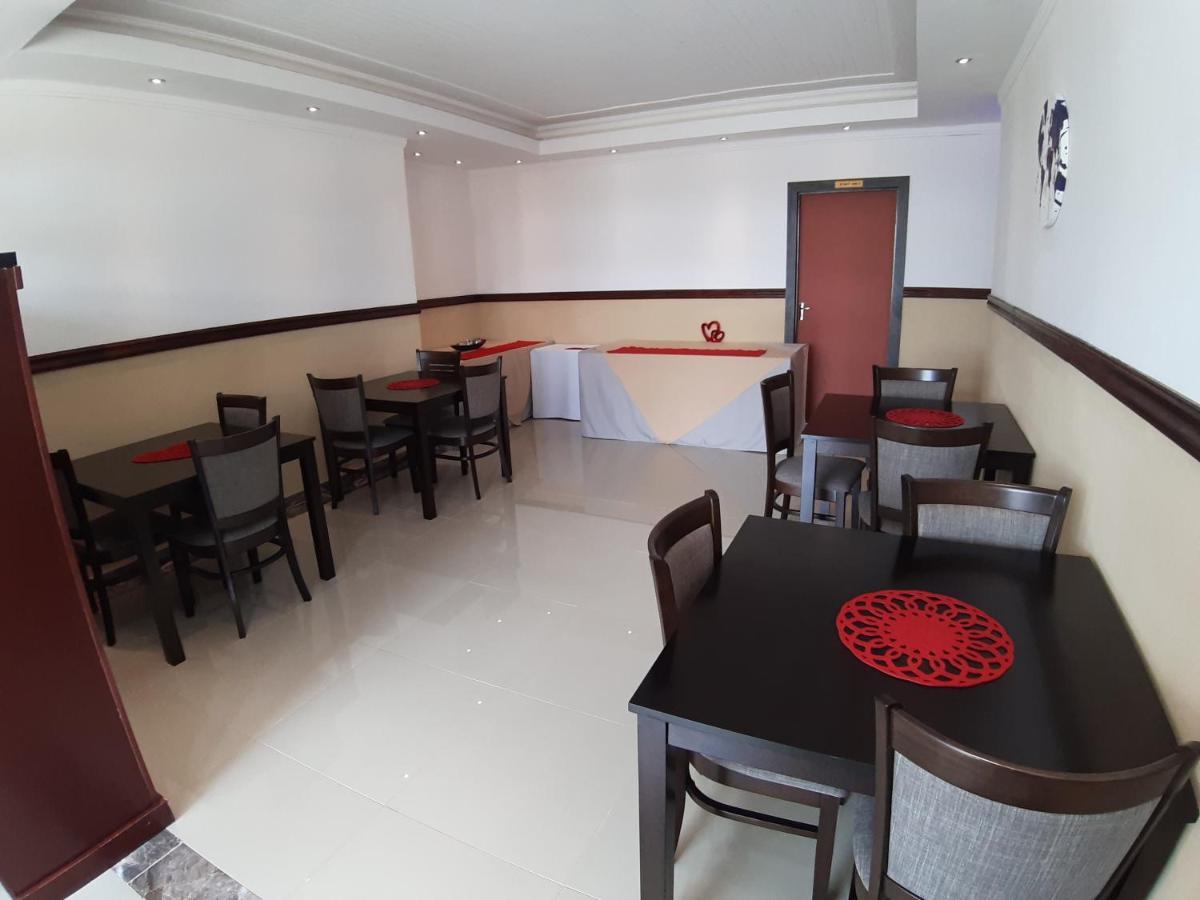 Citystay Ladybrand Extérieur photo